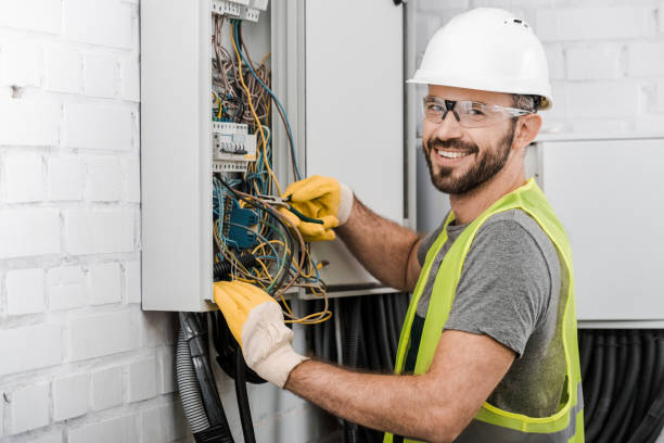 Best Electrical Outlet Repair  in Taylorsville, MS